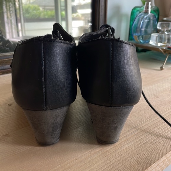 🌙3 FOR $20 
Lace up gladiator wedge - 8 - Picture 3 of 6